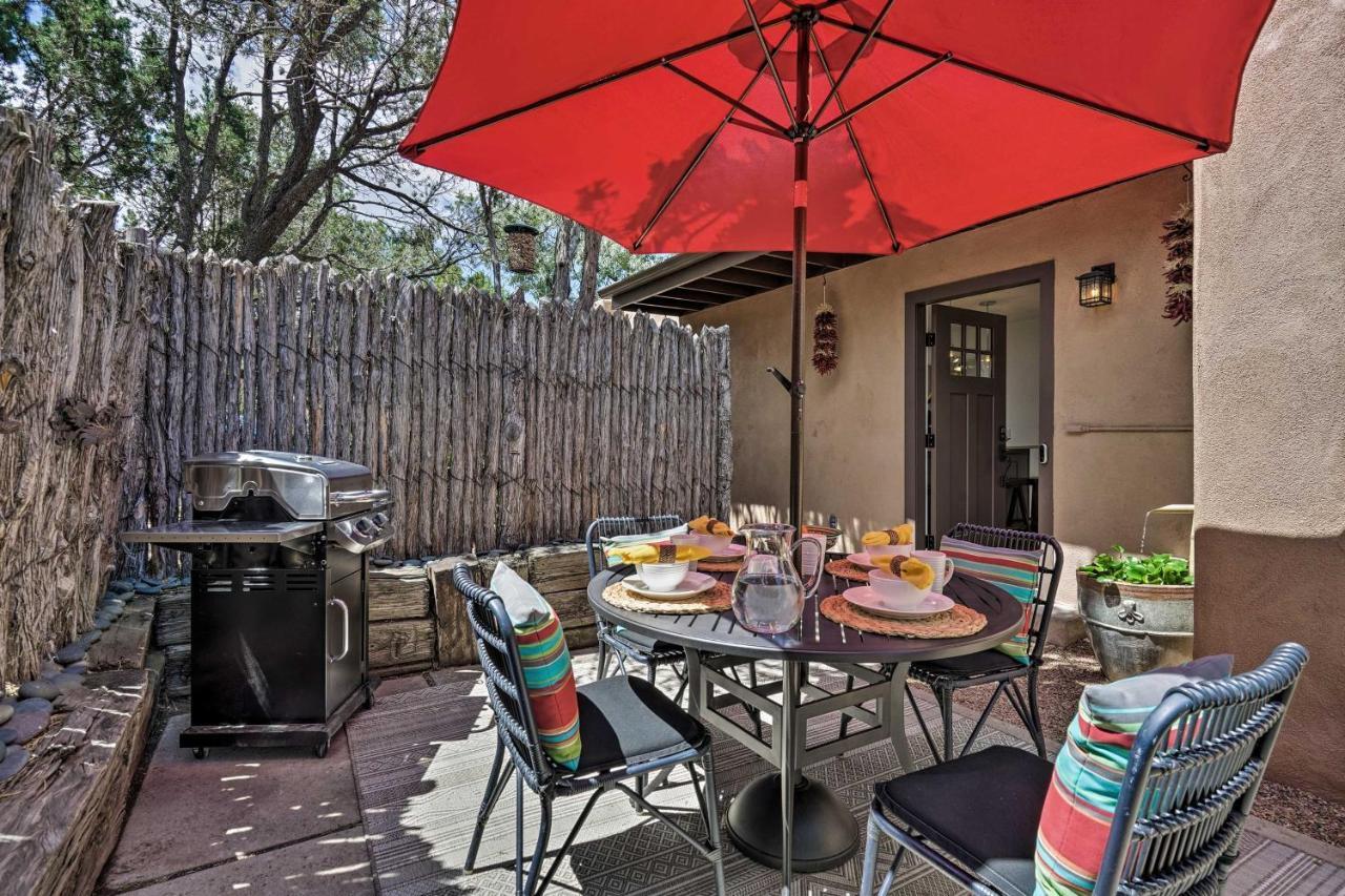 Modern Bungalow With Santa Fe Charm Less Than 2 Mi To Plazaアパートメント エクステリア 写真